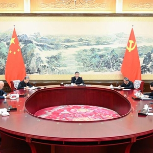 中共中央政治局召開(kāi)民主生活會(huì) 中共中央總書(shū)記習(xí)近平主持會(huì)議并發(fā)表重要講話(huà)